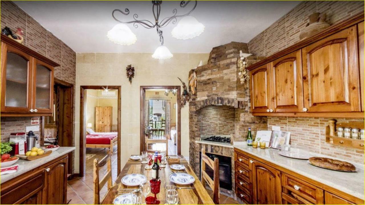 Great Seaviews Location - Free Gozo Taxi Service, Fast Wifi, Bicycles, Bbq & Parking, No Car Needed Għajnsielem Exterior foto