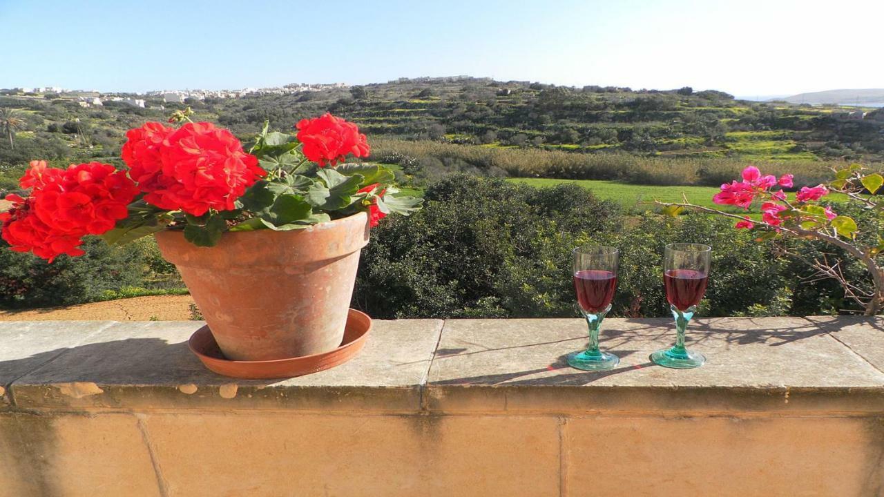 Great Seaviews Location - Free Gozo Taxi Service, Fast Wifi, Bicycles, Bbq & Parking, No Car Needed Għajnsielem Exterior foto
