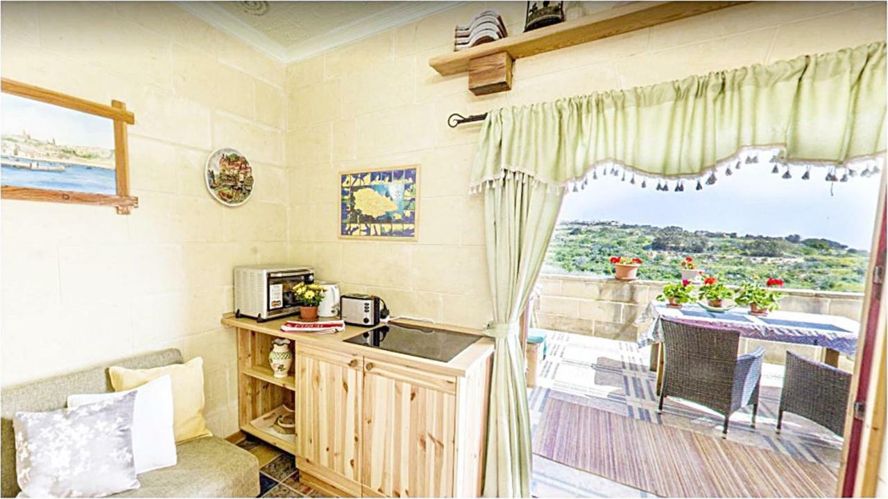 Great Seaviews Location - Free Gozo Taxi Service, Fast Wifi, Bicycles, Bbq & Parking, No Car Needed Għajnsielem Exterior foto